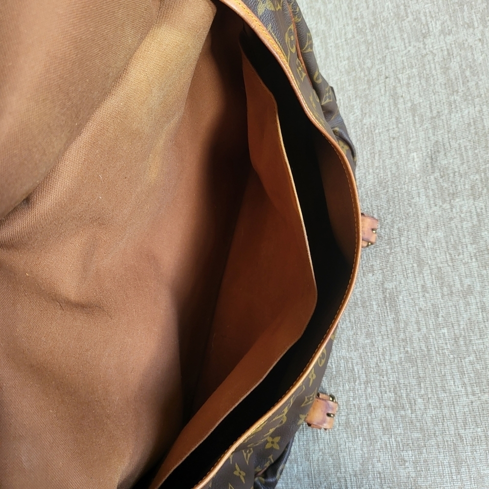 Louis Vuitton Monogram Saumur 43 Shoulder Bag..Authentic!! - Picture 15 of 16